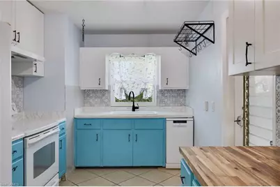 7297 Kumquat Rd, Fort Myers, FL 33967 - Photo 3