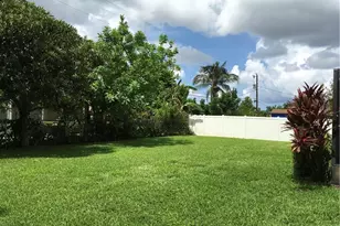 1202 SE 21st Ln, Cape Coral, FL 33990 - Photo 3