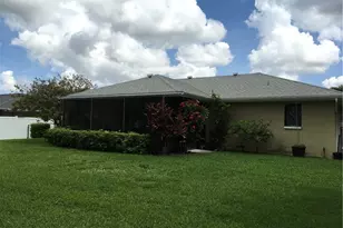 1202 SE 21st Ln, Cape Coral, FL 33990 - Photo 1