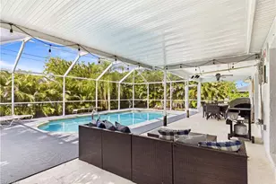 204 SE 18th St, Cape Coral, FL 33990 - Photo 27