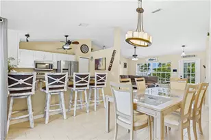 204 SE 18th St, Cape Coral, FL 33990 - Photo 9