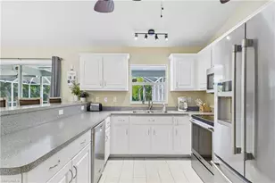 204 SE 18th St, Cape Coral, FL 33990 - Photo 19