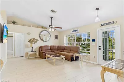 204 SE 18th St, Cape Coral, FL 33990 - Photo 23