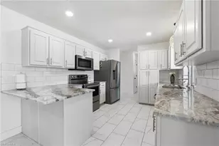 1446 SE 13th St, Cape Coral, FL 33990 - Photo 11
