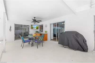 6954 Pickadilly Ct, Fort Myers, FL 33919 - Photo 21