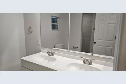 1329 NE 19th St, Cape Coral, FL 33909 - Photo 33