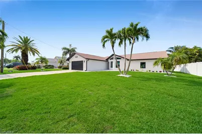 1938 Cornwallis Pkwy, Cape Coral, FL 33904 - Photo 3