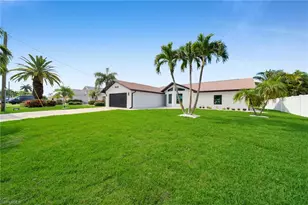1938 Cornwallis Pkwy, Cape Coral, FL 33904 - Photo 3