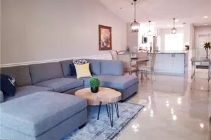 7774 Jewel Ln, Naples, FL 34109 - Photo 7