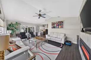 1425 SW 50th St, Cape Coral, FL 33914 - Photo 7
