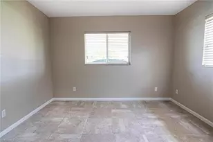 624 SE 13th St, Cape Coral, FL 33990 - Photo 9