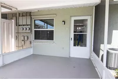 624 SE 13th St #1, Cape Coral, FL 33990 - Photo 17