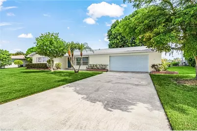2068 Club House Rd, North Fort Myers, FL 33917 - Photo 5
