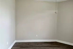 14781 Royal Oak Ct, Fort Myers, FL 33919 - Photo 5