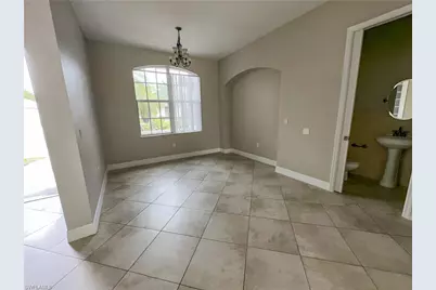 14781 Royal Oak Ct, Fort Myers, FL 33919 - Photo 7