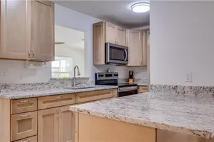2763 Sanderling Ct, Saint James City, FL 33956 - Photo 3