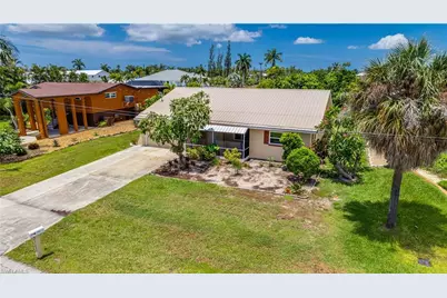 2763 Sanderling Ct, Saint James City, FL 33956 - Photo 33