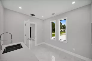 462 Lampion Ave S, Lehigh Acres, FL 33974 - Photo 5