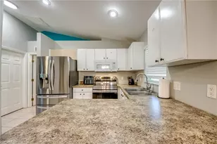 3227 Santa Barbara Blvd, Cape Coral, FL 33914 - Photo 17