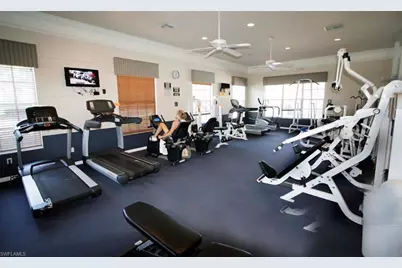 8293 Pacific Beach Dr, Fort Myers, FL 33966 - Photo 7