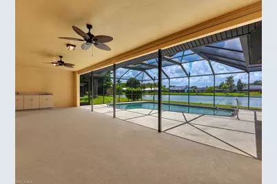 700 Astarias Cir, Fort Myers, FL 33919 - Photo 39