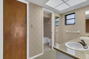 700 Astarias Cir, Fort Myers, FL 33919 - Photo 23