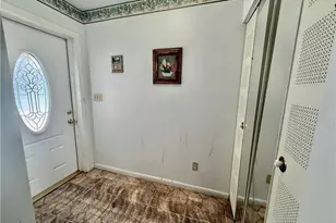 217 Oaklawn Ct, Lehigh Acres, FL 33936 - Photo 23