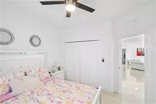 910 Richmond Ave N, Lehigh Acres, FL 33972 - Photo 21