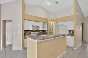 733 Chapman Ave S, Lehigh Acres, FL 33974 - Photo 7
