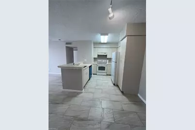 13521 Eagle Ridge Dr #123, Fort Myers, FL 33912 - Photo 7