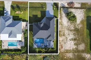 1002 NE 2nd Pl, Cape Coral, FL 33909 - Photo 35
