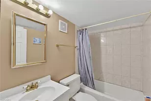 3150 Shorewood Ln, Fort Myers, FL 33907 - Photo 29