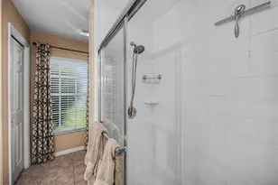 905 NE 17th St, Cape Coral, FL 33909 - Photo 17