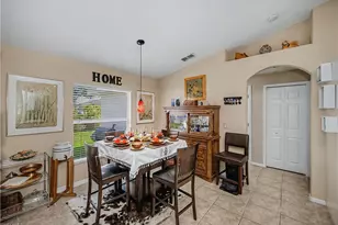 905 NE 17th St, Cape Coral, FL 33909 - Photo 7