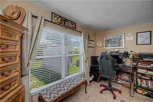 905 NE 17th St, Cape Coral, FL 33909 - Photo 15