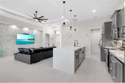 1806 NW 38th Pl, Cape Coral, FL 33993 - Photo 9