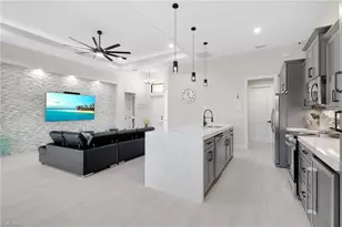 1806 NW 38th Pl, Cape Coral, FL 33993 - Photo 9