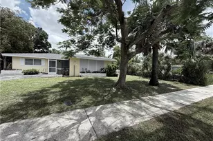3941 Maxine St, Fort Myers, FL 33901 - Photo 1