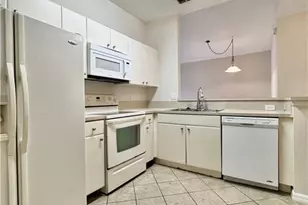 4128 Bellasol Cir, Fort Myers, FL 33916 - Photo 15
