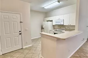 4128 Bellasol Cir, Fort Myers, FL 33916 - Photo 11