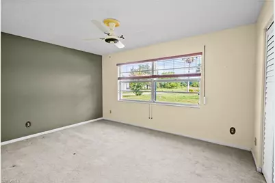 711 Mirror Lakes Dr, Lehigh Acres, FL 33974 - Photo 17