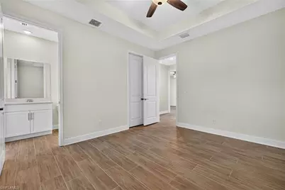 629 SW 13th St, Cape Coral, FL 33914 - Photo 7