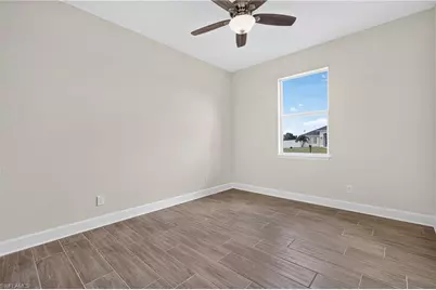 629 SW 13th St, Cape Coral, FL 33914 - Photo 11