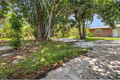 2351 Dora St, Fort Myers, FL 33901 - Photo 11