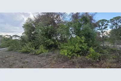 4640 15th St SW, Lehigh Acres, FL 33973 - Photo 3