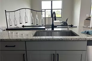 7524 Morgan Way, Naples, FL 34119 - Photo 5