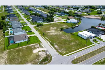 505 SW 31st Pl, Cape Coral, FL 33991 - Photo 13