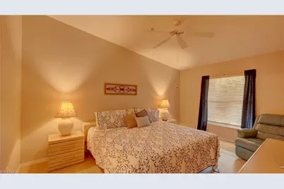 8083 Queen Palm Ln #424, Fort Myers, FL 33966 - Photo 7