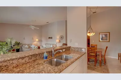 8083 Queen Palm Ln #424, Fort Myers, FL 33966 - Photo 21