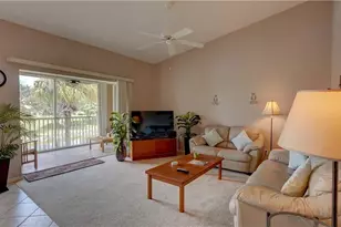 8083 Queen Palm Ln, Fort Myers, FL 33966 - Photo 15